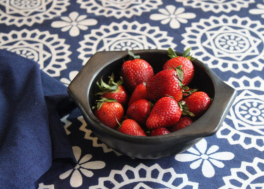 Authentic Chamba Ajiaco Bowl w/ Flat Bottom - Elegant, All-Natural Black Clay Dish for Soup, Salad or Serving - Handmade in Colombia