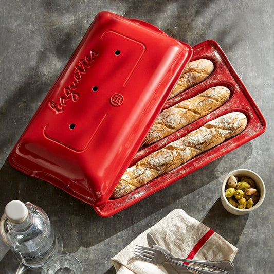 Emile Henry Baguette Baker, Burgundy