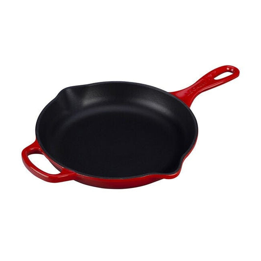 Le Creuset Signature Skillet, 9" - Multiple Colors