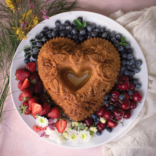 Nordic Ware Floral Bouquet Bundt Pan