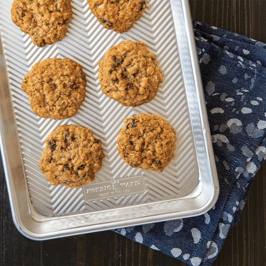 Nordic Ware Prism Aluminum Quarter Sheet Pan