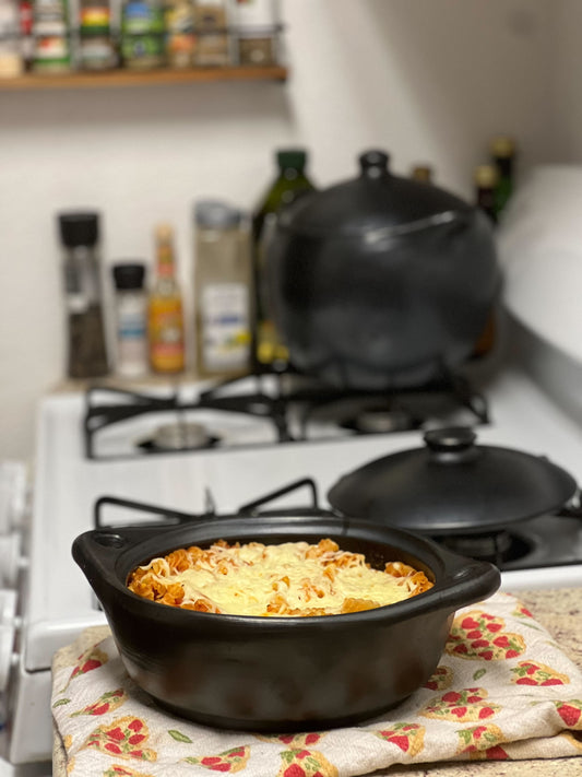 Authentic Chamba Casserole - Elegant, All-Natural Black Clay Casserole for Braising, Baking and Serving Paella, Stews and More- Stovetop & Oven Safe – Handmade in Colombia