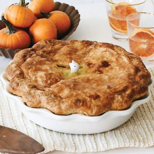 Le Creuset Heritage Pie Dish & Fluted Loaf Pan Set - White