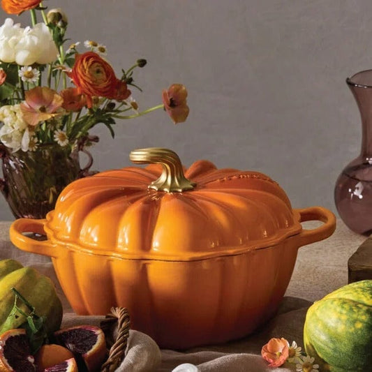 Le Creuset Pumpkin Cocotte, 4 Quart - Persimmon