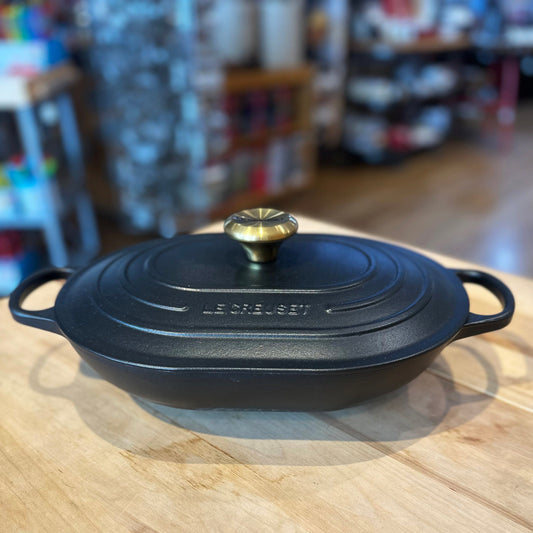 Le Creuset Signature Oval Casserole, 3.75 Quart - Licorice with Gold Knob
